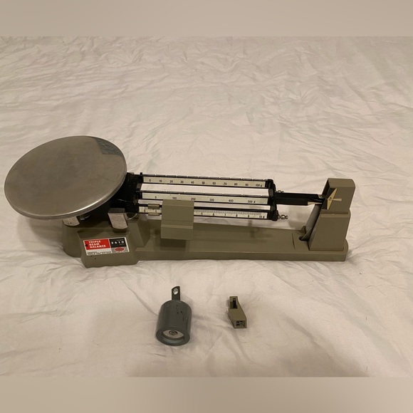 OHAUS Other - OHAUS 2610 G Triple Bean Balance Scale